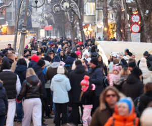 Fatalne warunki w Tatrach. Jest mroźno, ślisko, a szlaki są zasypane śniegiem. TPN ostrzega turystów