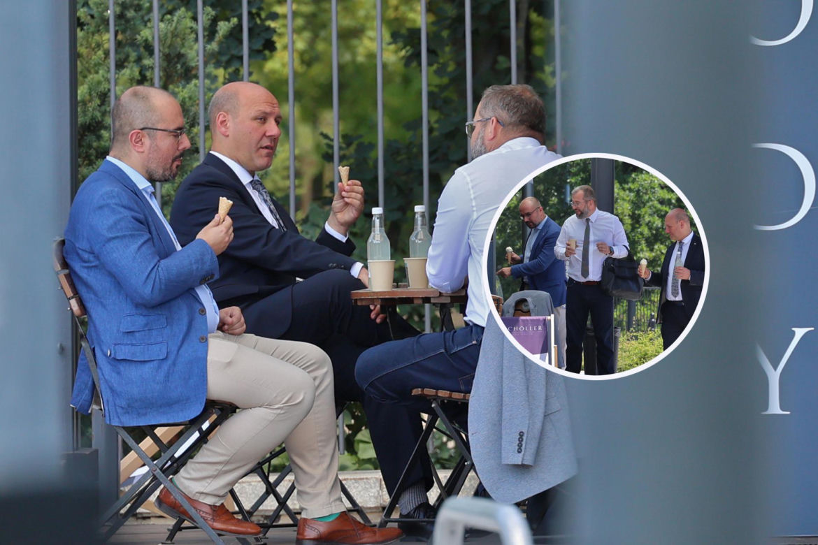 Posłowie PiS poszli na lody