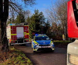 Cysterna przewróciła się na krajowej szesnastce