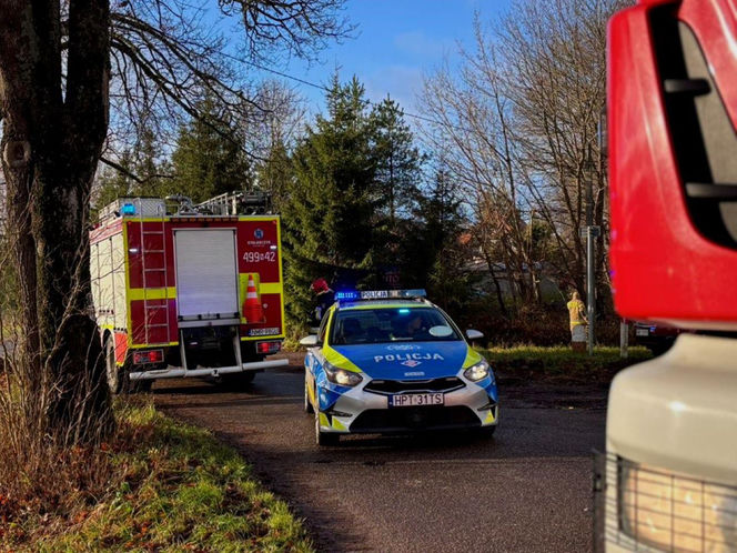 Cysterna przewróciła się na krajowej "szesnastce"