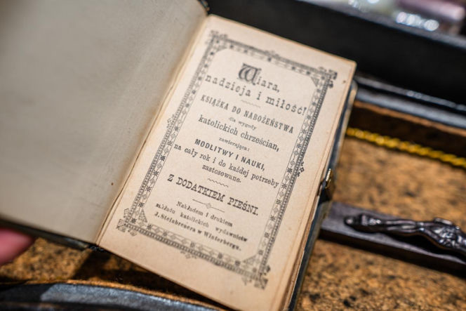 Zestaw do polowania na wampiry we Wrocławiu. Co zawiera i do czego służył?