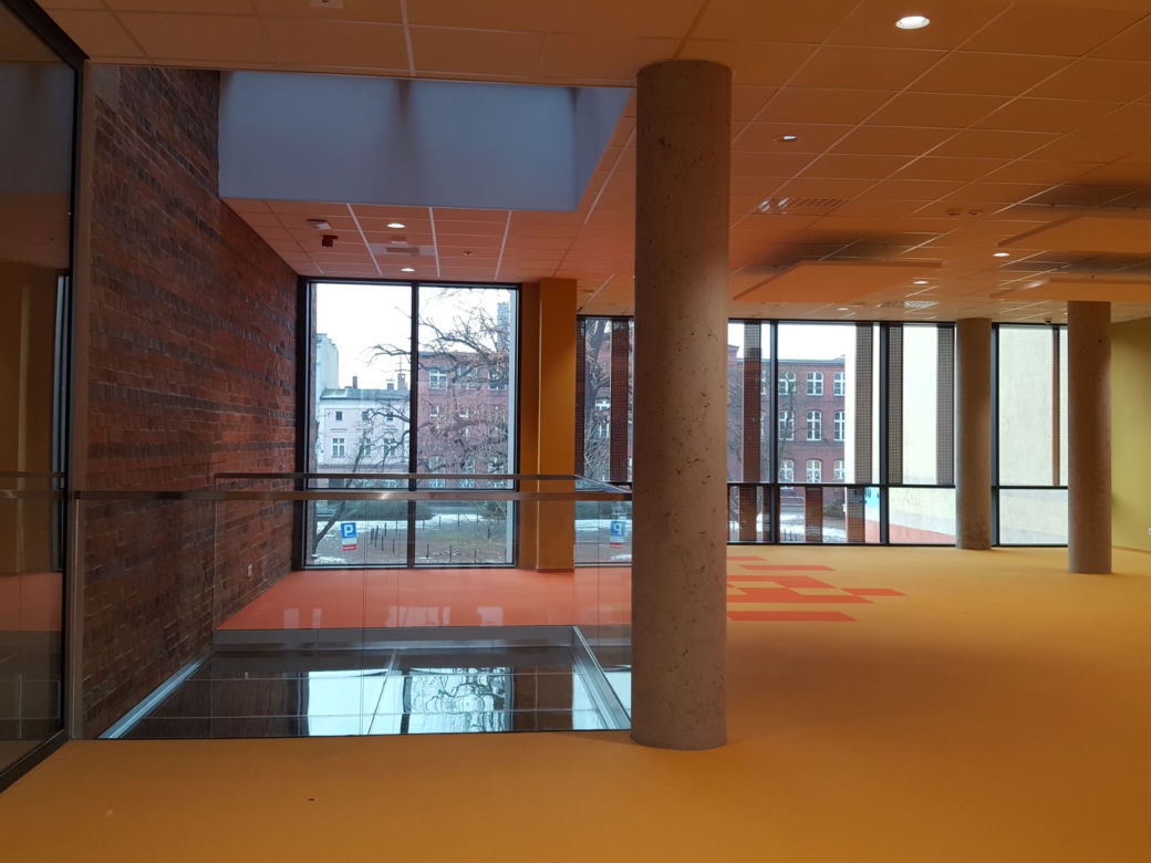 Koniec budowy nowej biblioteki w Lesznie