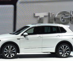 2016 Volkswagen Tiguan R-Line