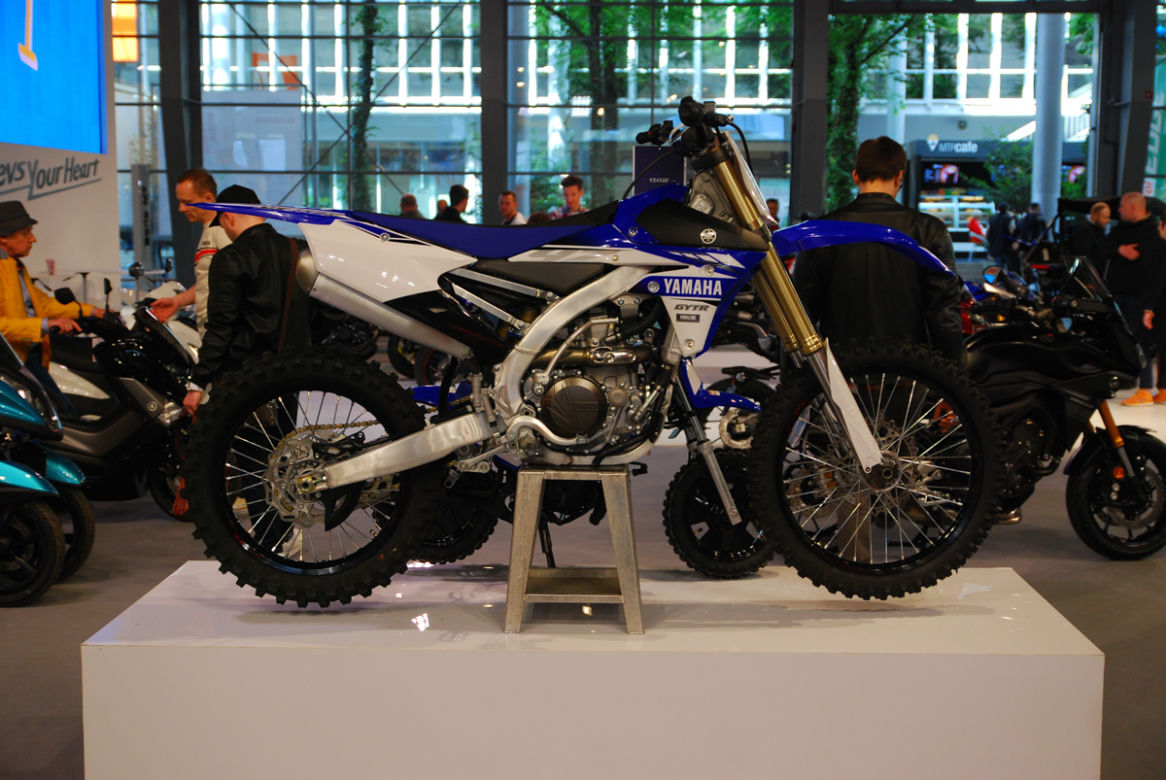 Motocykle Yamaha na Targach Poznań Motor Show 2017