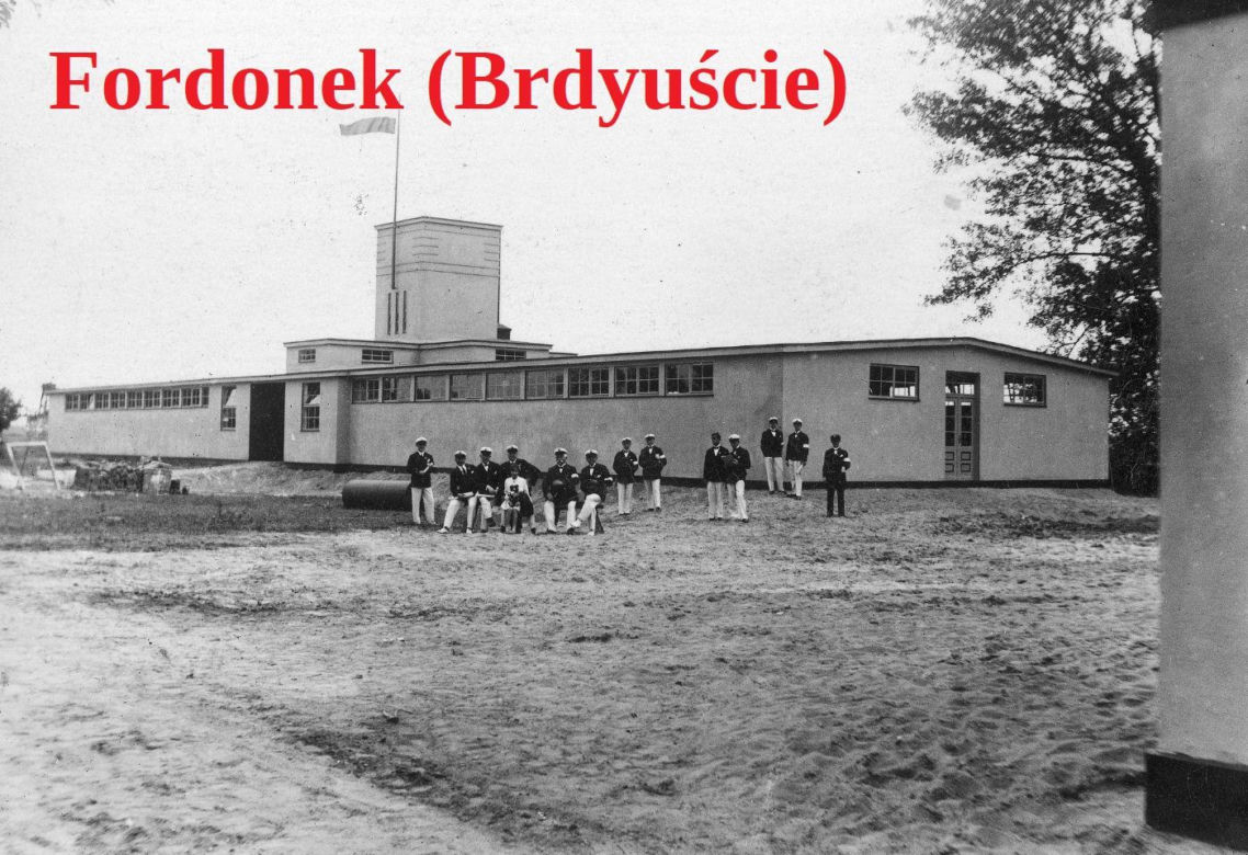 W marcu 1920 roku podjęto decyzję o rozszerzeniu miasta o okoliczne gminy wiejskie