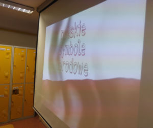 Głuchonieme dzieci zaśpiewały hymn. Wszystko dzięki nowoczesnej technologii