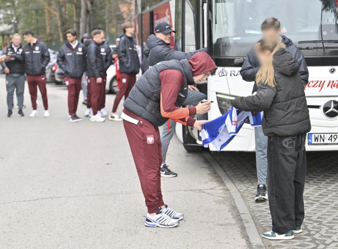 Polska - Albania. Reprezentacja Polski na spacerze