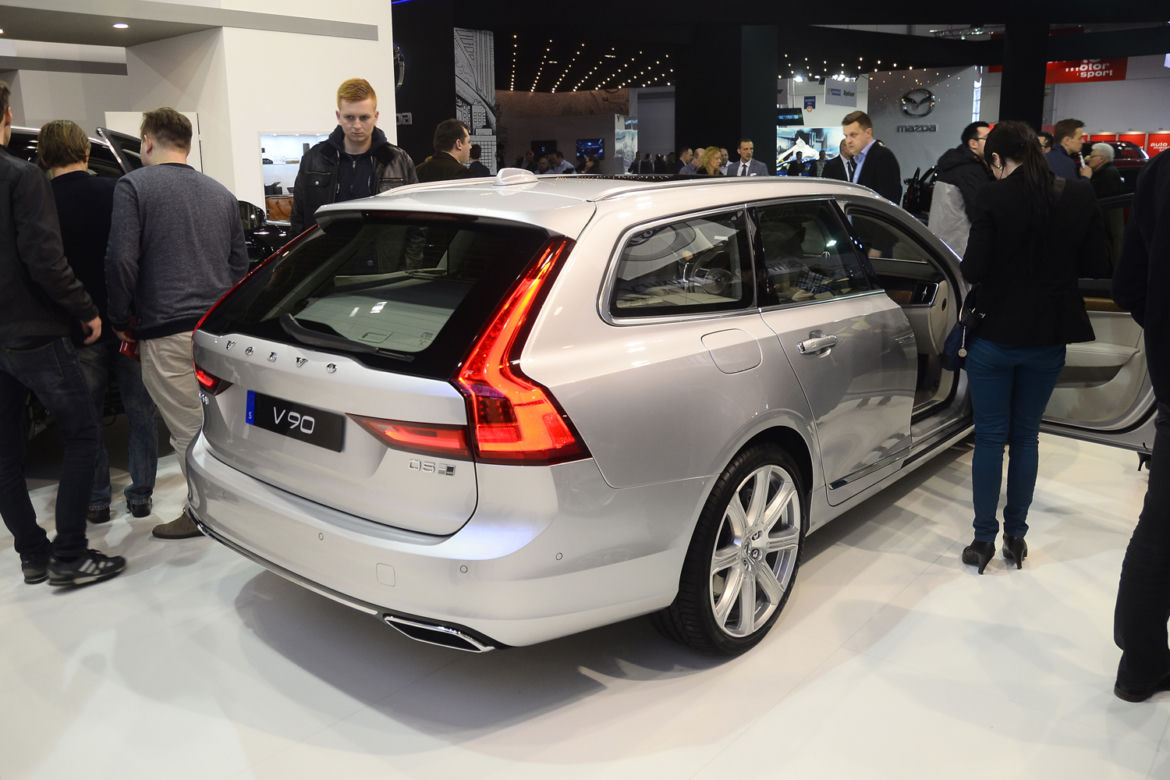 Volvo V90