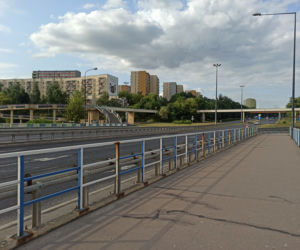 Rowerzyści z nowej ścieżki trafią... na schody