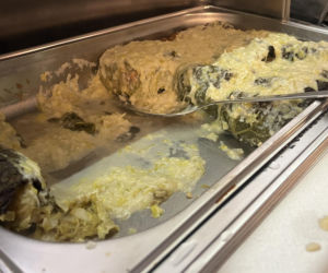 XX Dożynki Rybackie pod Lublinem. Goście ustawiali się w kolejce po rybne specjały