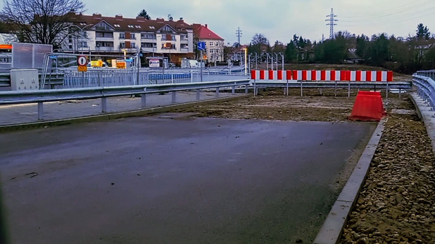 Tak zmienił się węzeł Łękno