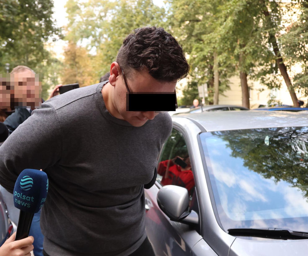 Kierowca sportowego auta potrącił rodzinę w Krakowie. Tłumaczenie 26-latka szokuje