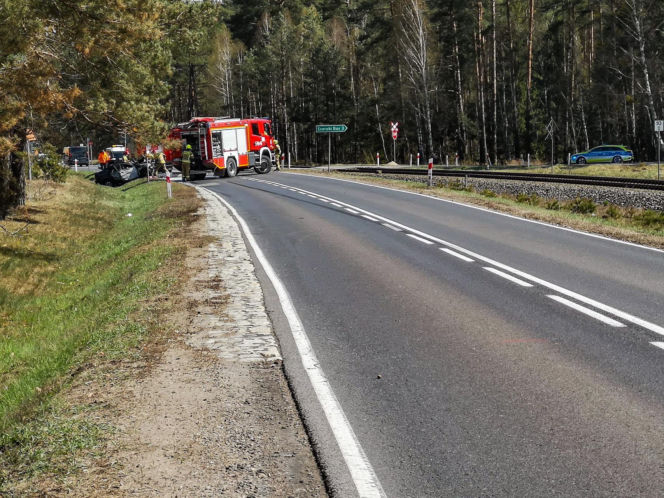 Tragiczny finał ucieczki przed policją. Auta stanęły w ogniu, zginęły dwie osoby