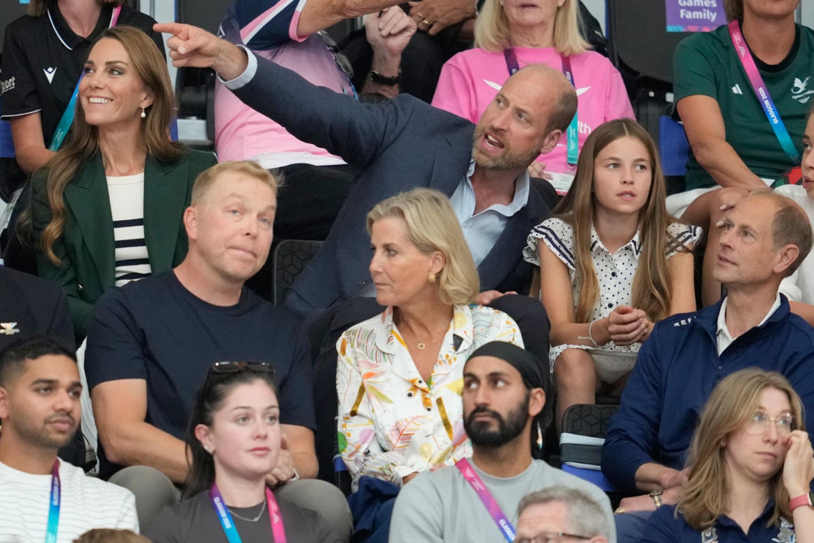 Pierwsze zdjęcie Kate po wieściach o Harrym! Tak reaguje na ich powrót?!