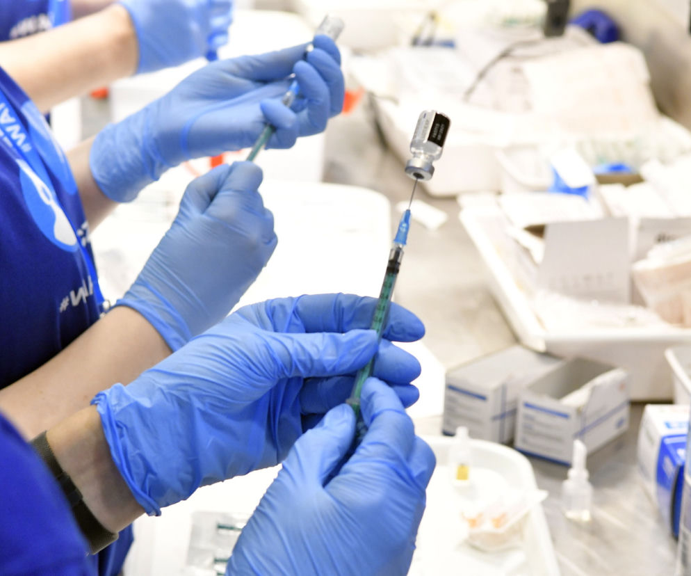 szczepienie szczepionka covid koronawirus pandemia