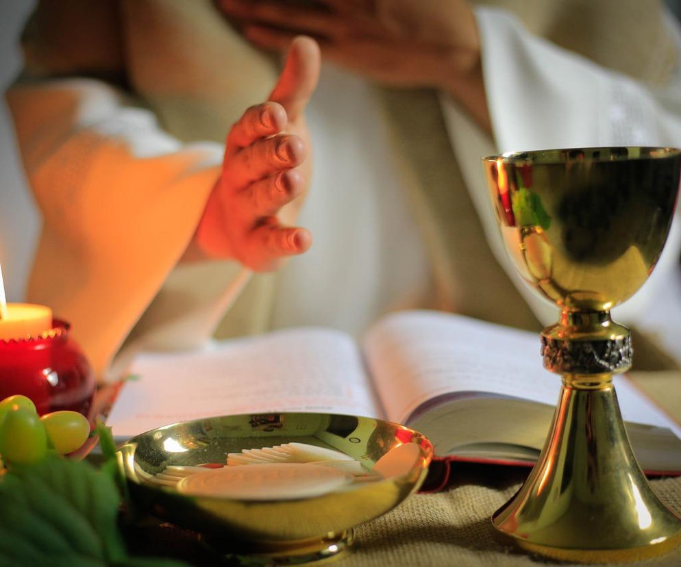 Czy 11 listopada trzeba iść do kościoła? Ten szczegół umyka wielu wiernym