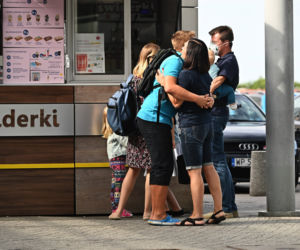 Magdalena Sroka z synem na zakupach