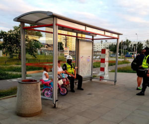 Rozjechał 5-latkę na pasach i uciekł