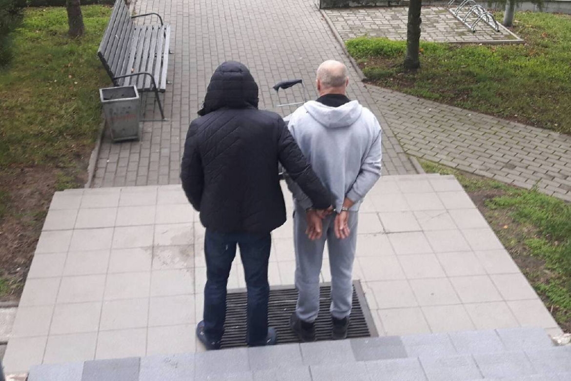 Bydgoska policja zatrzymała 51-latka z narkotykami! [ZDJĘCIA]
