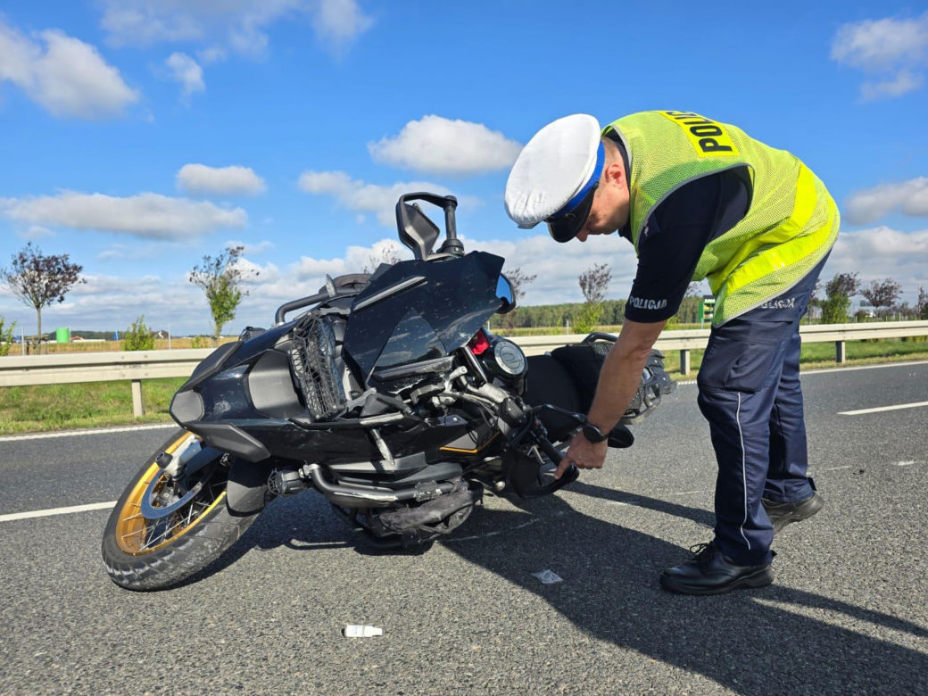 Tragiczny wypadek na S5 koło Leszna. Nie żyje motocyklista