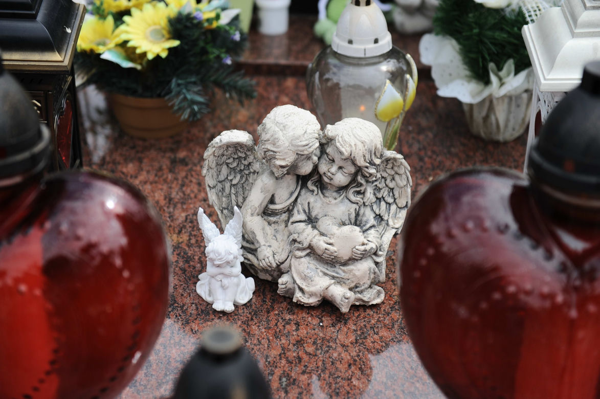 Zabiła koleżankę i jej dzieci. Motywem była zazdrość i spór o zarobione w czasie świąt pieniądze?