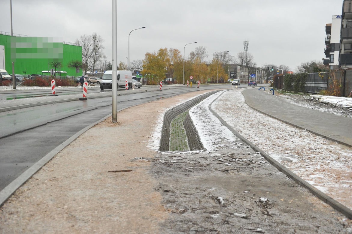 Żądają lewoskrętu w ul. Okularową. Mieszkańcy wściekli na zmiany wprowadzane przez drogowców 