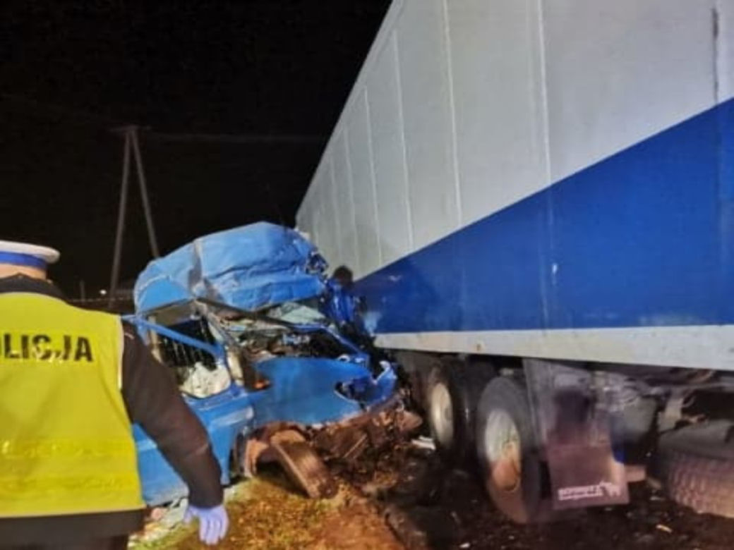 Tragiczny wypadek na DK 50. Cztery osoby nie żyją