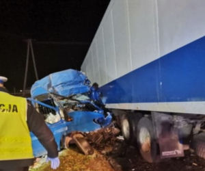 Tragiczny wypadek na DK 50. Cztery osoby nie żyją