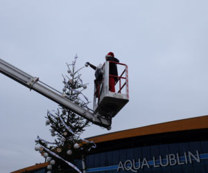 Eskowa choinka stanęła przez Aqua Lublin!