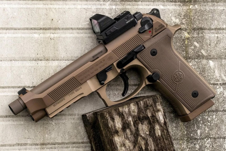 Beretta M9