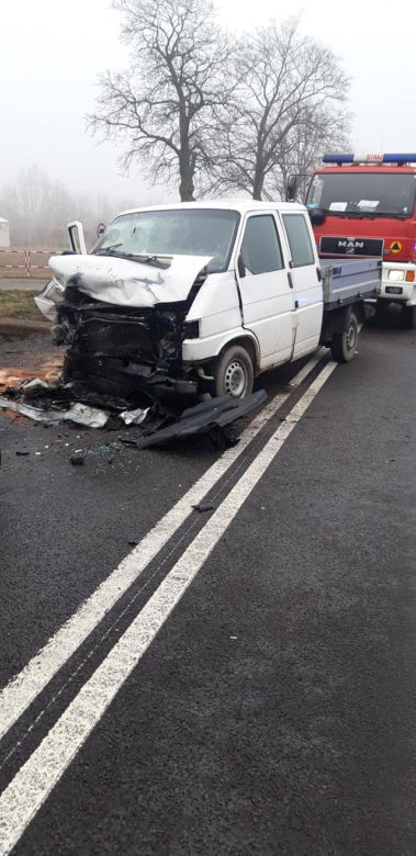 Komendant policji w Płońsku ratował życie 7 osób! Był świadkiem makabrycznego wypadku [ZDJĘCIA]
