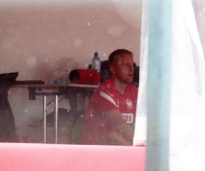 Kamil Glik i Przemysław Płacheta ćwiczą na siłowni w hotelu