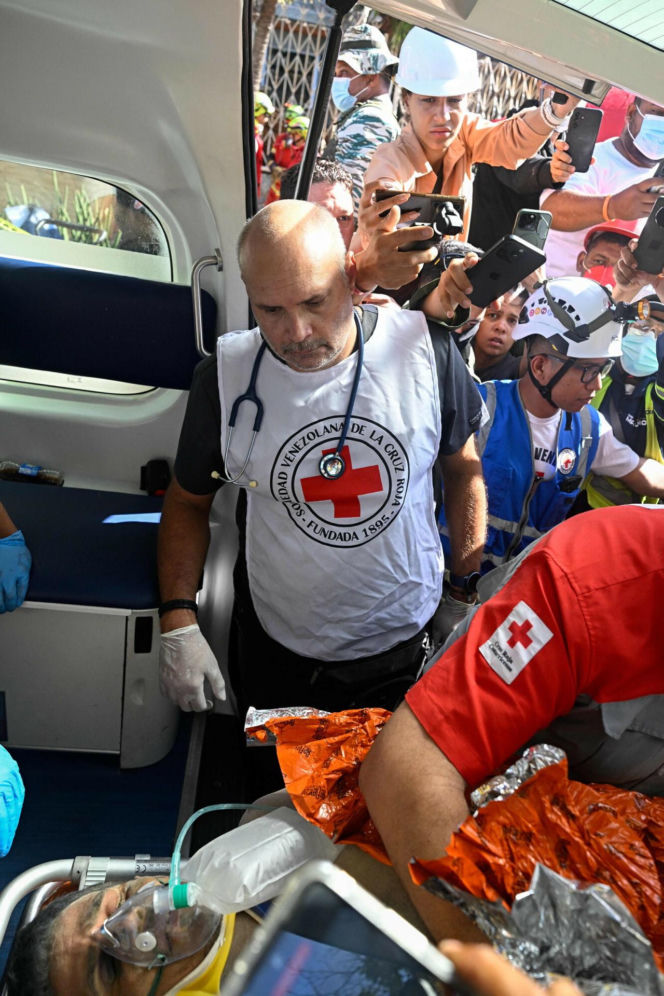 Wenezuela/ Uratowano mężczyznę spod gruzów po ponad tygodniu od trzęsień ziemi
