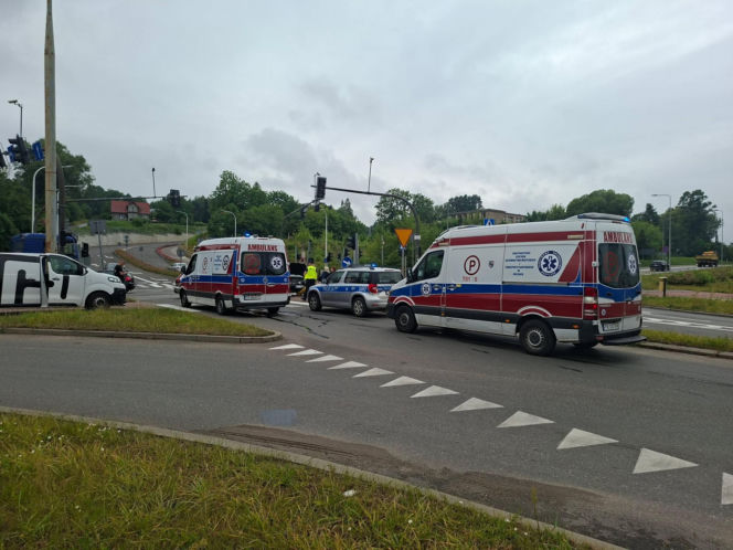 Wypadek na skrzyżowaniu w Starachowicach