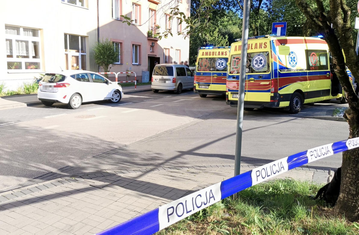 Cztery ciała w mieszkaniu! Wśród zmarłych zaledwie 8-dniowe dziecko