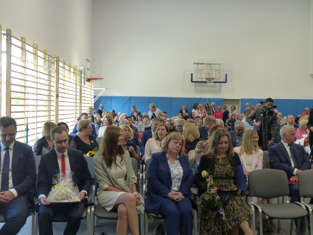 Otwarcie szkoły przy Sucharskiego