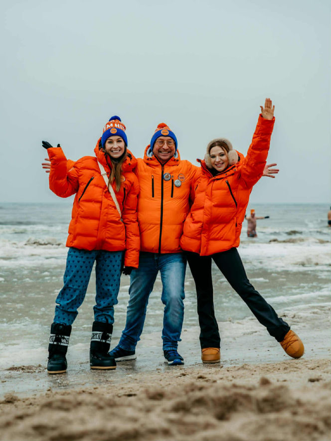 Morsjanie atakują! Ekipa Radia ESKA nadaje ze zlotu morsów w Mielnie