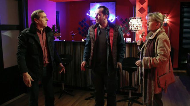 Barwy szczęścia. Zenek Grzelak (Jan Pęczek), Basia (Sławomira Łozińska), Borys (Jakub Wieczorek)