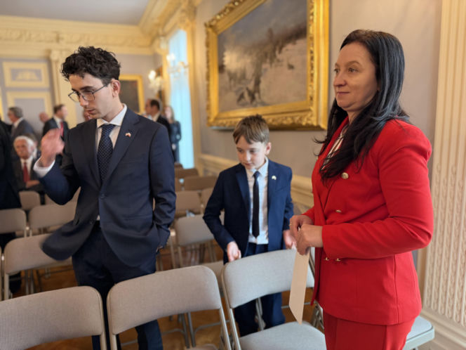 Wręczenie Krzyża Wielkiego Orderu Zasługi RP rodzicom Michaela Ollisa w Waszyngtonie, DC