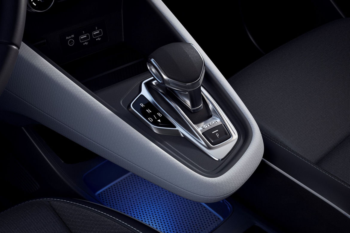 Renault Clio E-Tech Hybrid i Renault Captur E-Tech Plug-in Hybrid