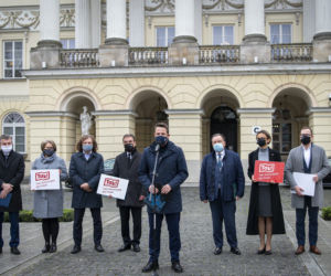 Awantura o pieniądze z podatków