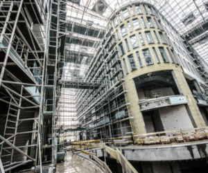 Plac Unii. Biura i galeria handlowa w Warszawie
