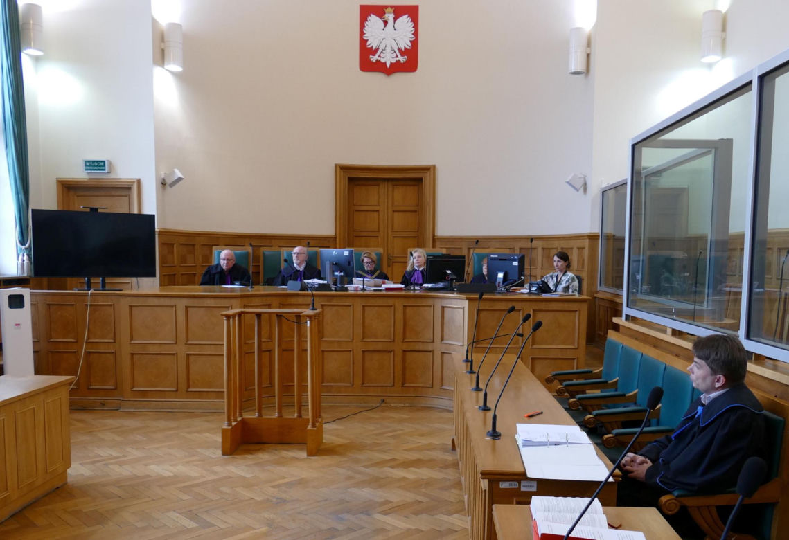 Zadźgał sąsiadów, bo nie dawali mu spać. Potworna zbrodnia na łódzkim Polesiu