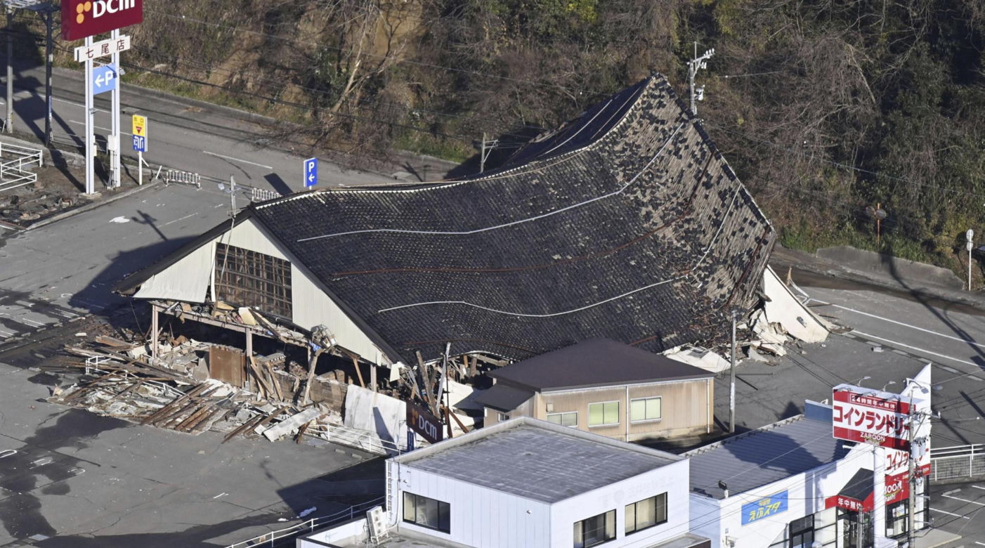Szokujące zniszczenia w Japonii po trzęsieniu ziemi. Liczba ofiar rośnie