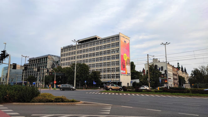 PRL we Wrocławiu wciąż żyje! Te miejsca przeniosą cię w czasie