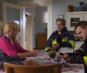 M jak miłość odc. 1410. Barbara (Teresa Lipowska), Kisielowa (Małgorzata Różniatowska), Maciej Jaracz (Marcin Janos Krawczyk)