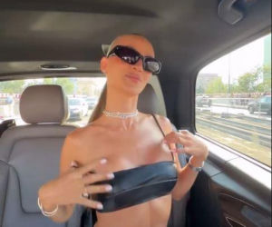 Polskie gwiazdy na koncercie Bad Bunny'ego. Lewandowska w samym staniku, Tarnowska niczym na Coachellę