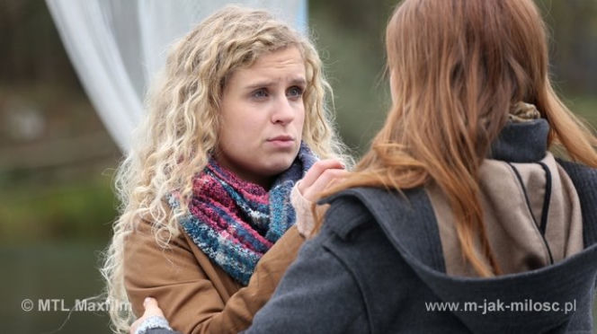 M jak miłość odc. 1117. Ula (Iga Krefft), Natalka (Marcjanna Lelek)