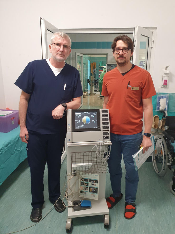 Pracownicy szpitala zrzucili się na opłacenie serwisu aparatury do operacji