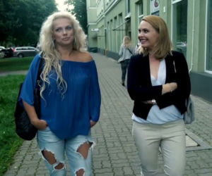 Przyjaciółki 8 sezon odc. 91. Patrycja (Joanna Liszowska), Anka (Magdalena Stużyńska)
